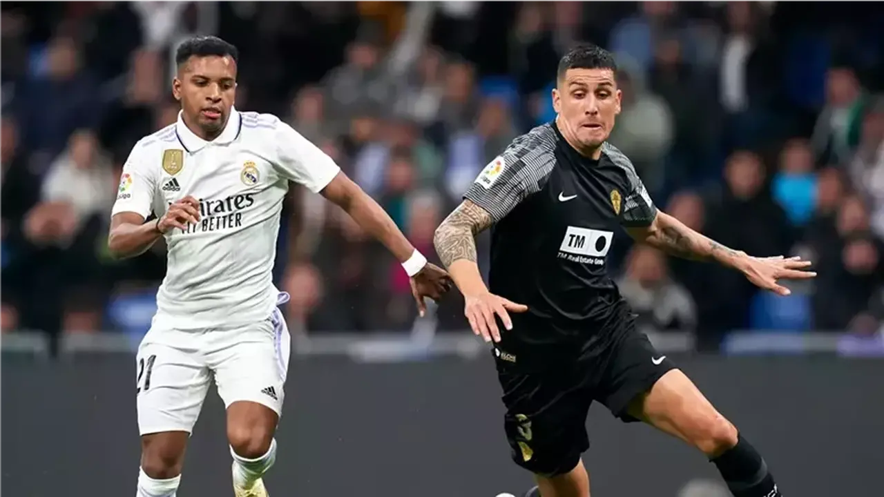 القنوات الناقلة لمباراة ريال مدريد وإلتشي وموعد المواجهة المنتظرة بين الفريقين